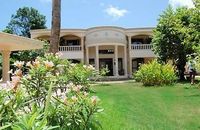 Hotel-VILLA LA PLANTATION'